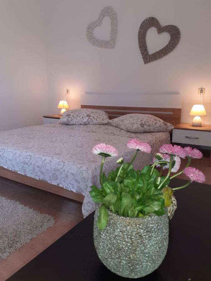 Apartments Balen Barbat na Rabu Екстериор снимка