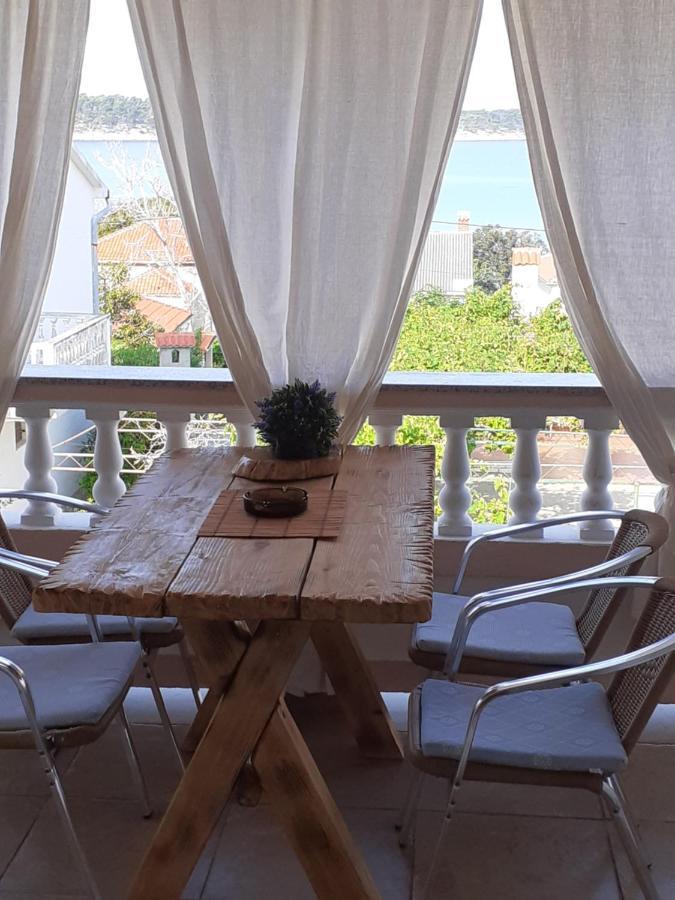 Apartments Balen Barbat na Rabu Екстериор снимка