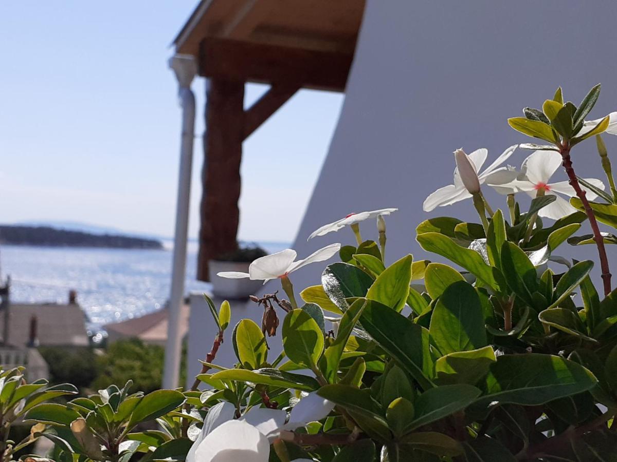 Apartments Balen Barbat na Rabu Екстериор снимка