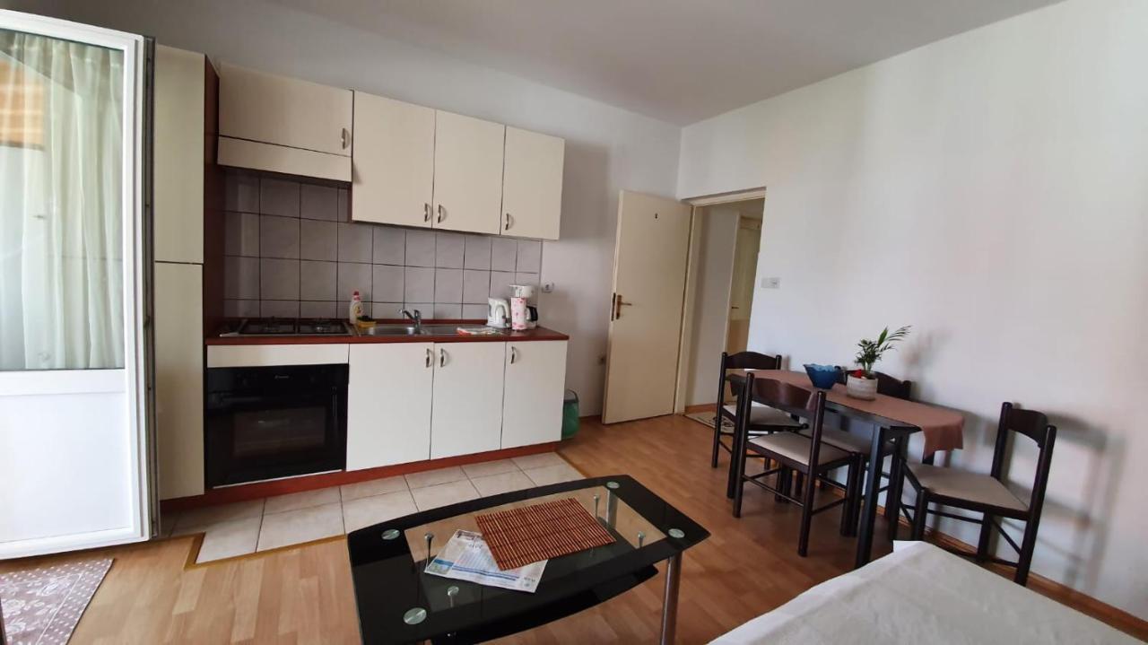Apartments Balen Barbat na Rabu Екстериор снимка