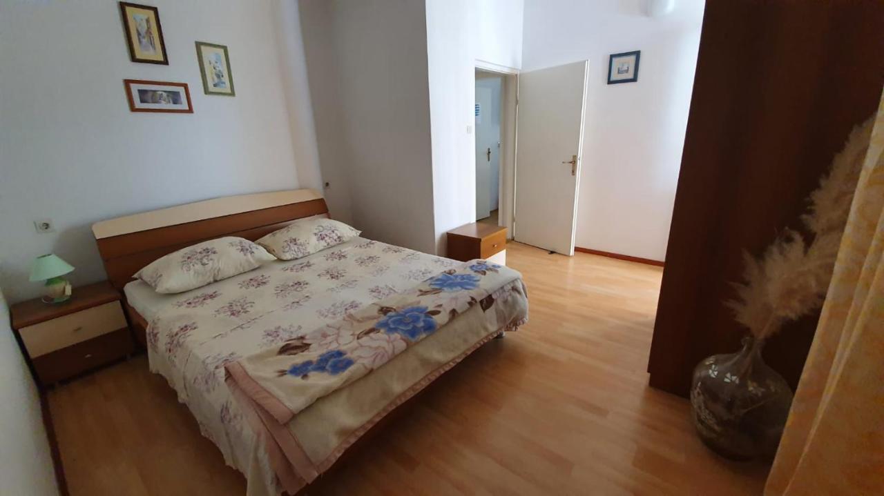 Apartments Balen Barbat na Rabu Екстериор снимка