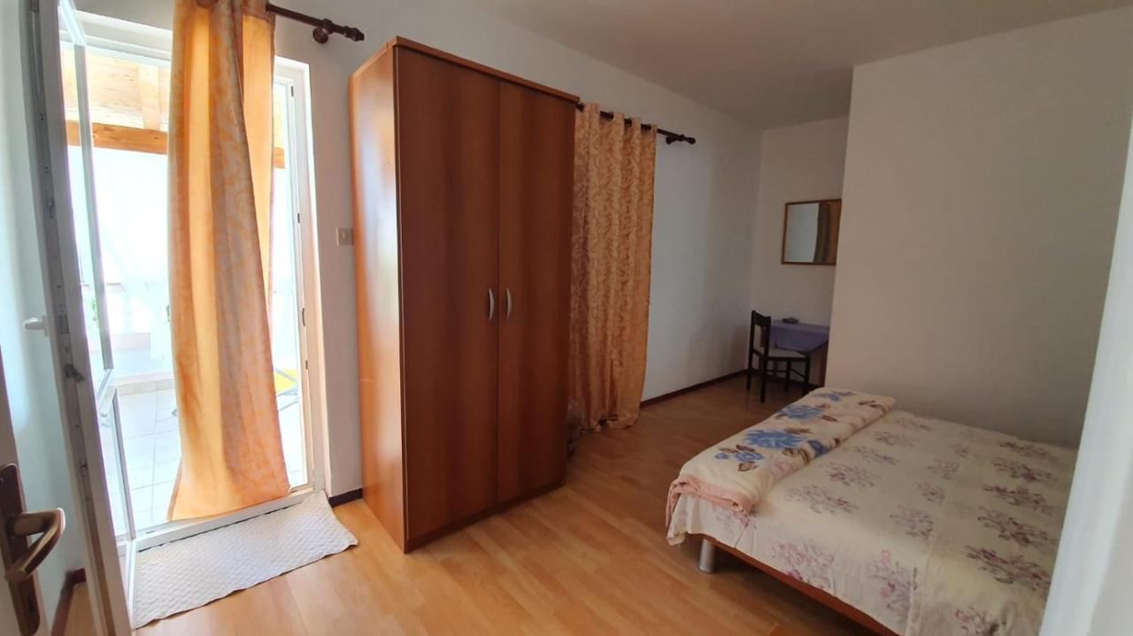 Apartments Balen Barbat na Rabu Екстериор снимка