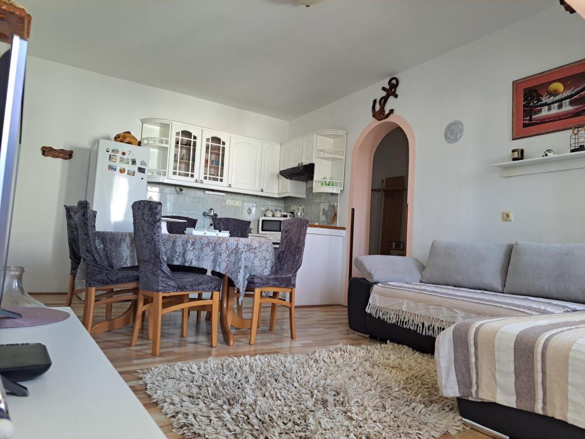 Apartments Balen Barbat na Rabu Екстериор снимка